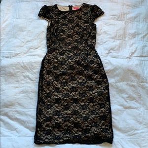 Betsy Johnson Lace Dess